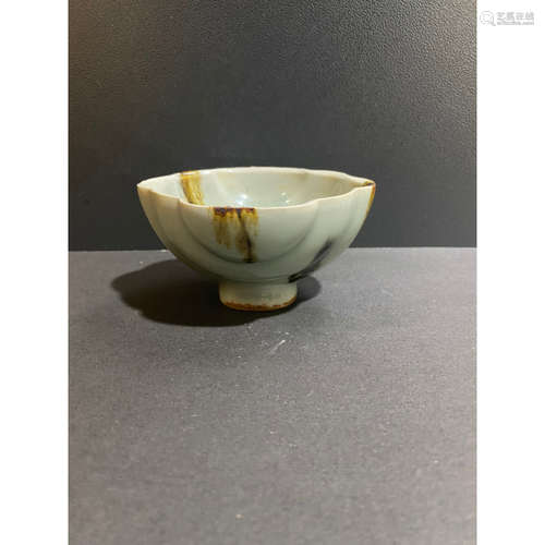 a chinese yue long quan cup