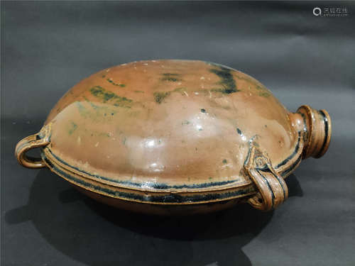 a chinese northern song zhi zhou water pot