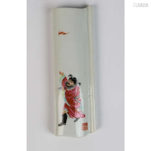 a chinese famille rose porcelain arm rest