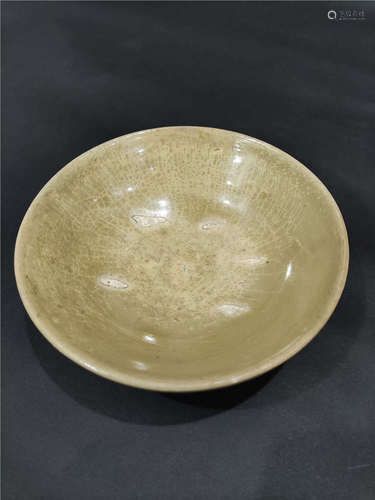 a chinese northern song yue yao bowl