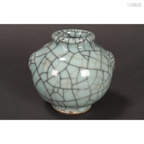 a chinese crackle glaze water pot