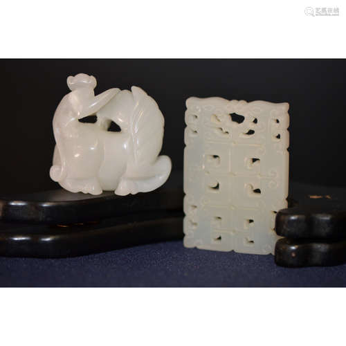 two chinese jade of carvings