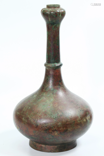 Exhibited Rare Chinese Han Bronze Garlic Head Vase