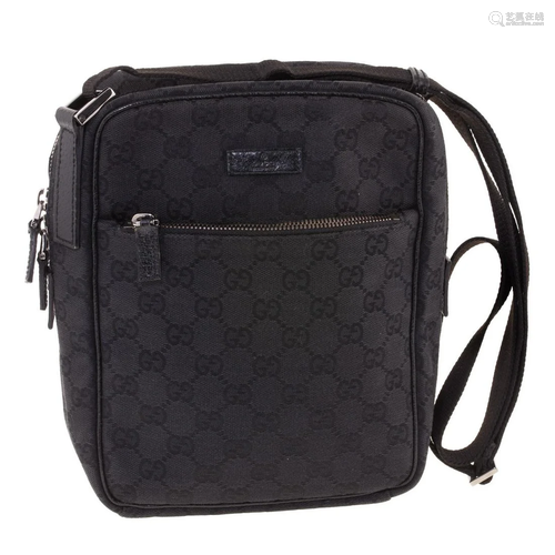 A Gucci Flight Small Crossbody