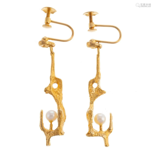 A Pair of Potter & Mellen 18K Earrings with Pearls