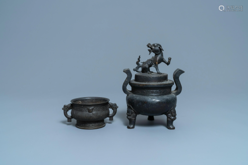 Two Chinese bronze censers, Qing