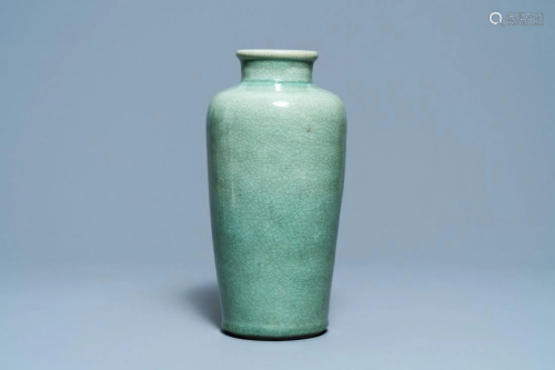 A Chinese monochrome celadon crackle-glazed vase, 19th