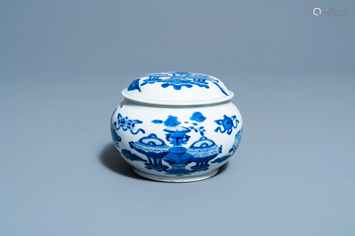 A Chinese blue and white 'antiquities' censer and