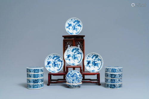 A pair of Chinese blue and white four-tier stacking