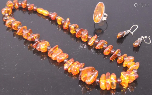 AMBER LADYS RING, NECKLACE, EARRINGS