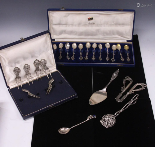 VINTAGE SILVER BOXED SETS, UTENSILS