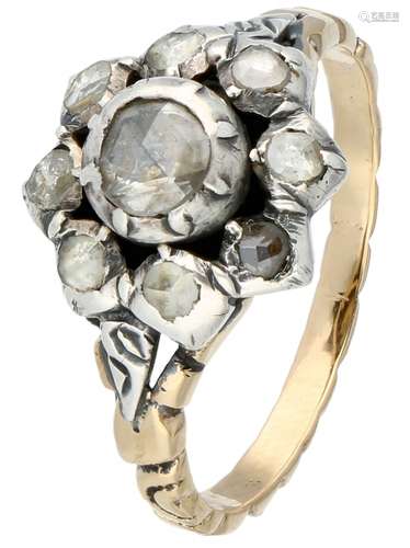 Yellow gold rosette ring, with 9 rose cut diamonds - 14 ct.