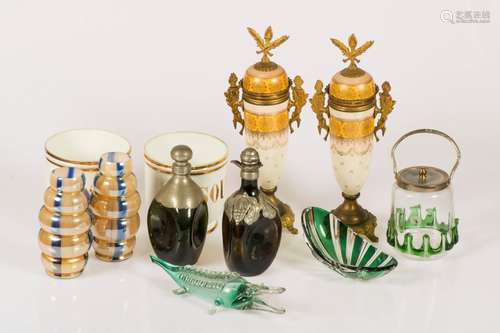 A lot with various items, a.w. (2) tall lidded vases.