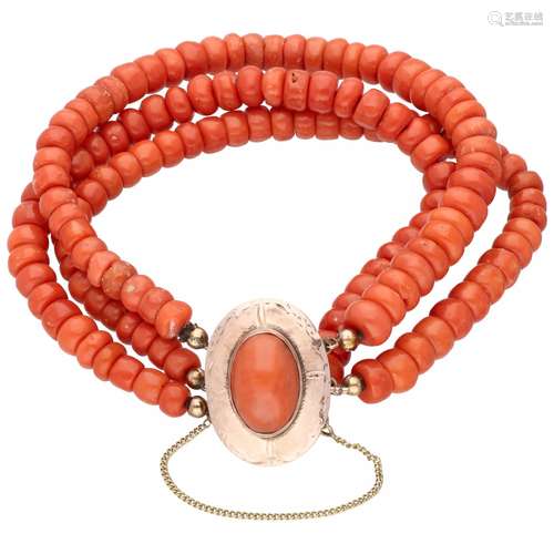 Three-row red coral bracelet with a rose gold closure - 14 ct.