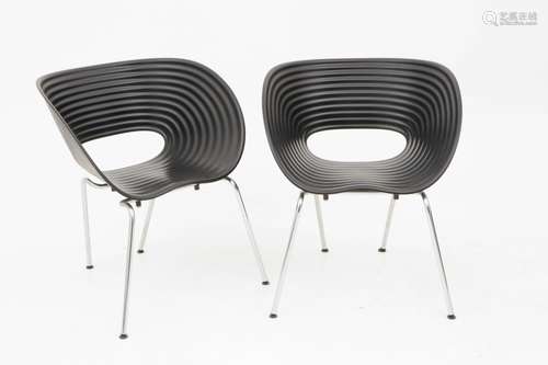 Ron Arad (Tel Aviv 1951), for: Vitra. Two chairs: Tom Vac.