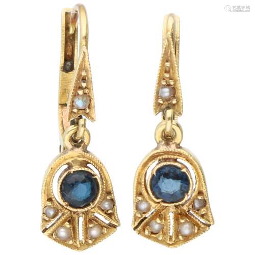 Yellow gold earrings, with blue stone and seed pearl - 18 ct.