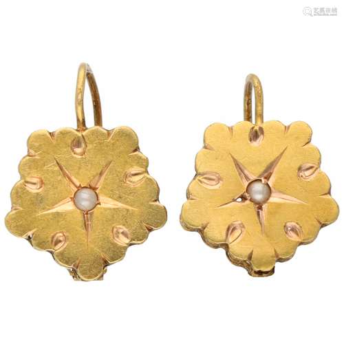 Yellow gold earrings, with seed pearl - 14 ct.