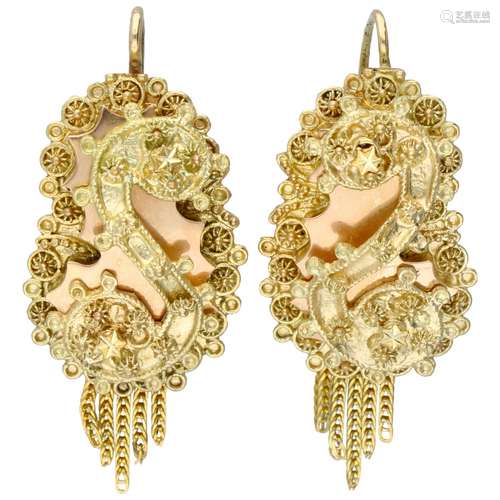 Yellow gold antique oval shaped earrings with tassel or beard - 14 ct.