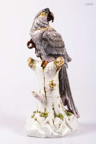 A monumental porcelain mould of a parrot, Italy, 20th century.