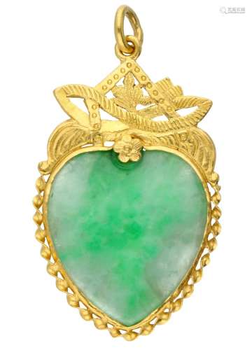 Yellow gold heart-shaped pendant, with jade - 22 ct.