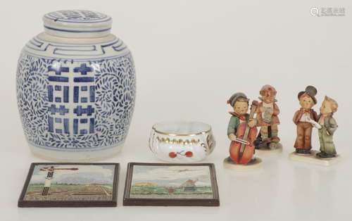 A lot with various earthenware, 20th century.