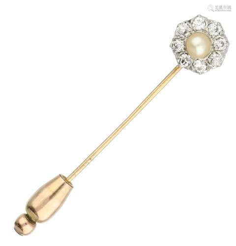 Yellow gold tie clip with rosette, with approx. 0.40 ct. diamond and cultivated freshwater pearl - 1