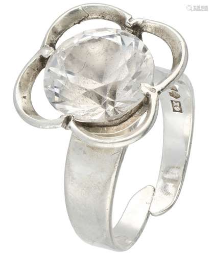 Silver Alton solitaire ring, with rock crystal - 830/1000.