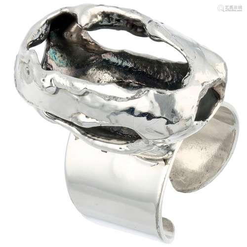 Silver plated modernist Jacob Hull ring for Buch & Deichmann.