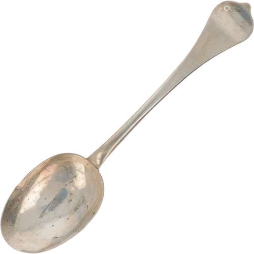 Occasional spoon (18th century?) silver.