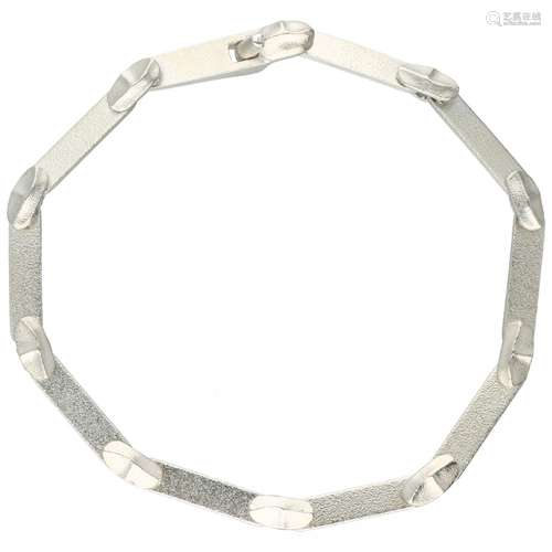 Silver Lapponia Labyrinth bracelet - 925/1000.