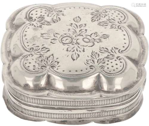 Peppermint / Pill box silver.