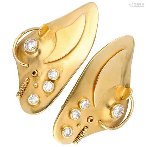 Yellow gold modernist earrings by the Belgian designer Fernand Demaret - 18 ct.