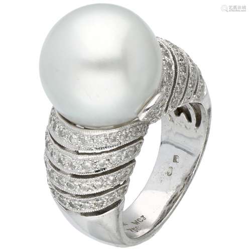 White gold WCJ shoulder ring set with approx. 1.08 ct. diamond and cultivated freshwater pearl - 18