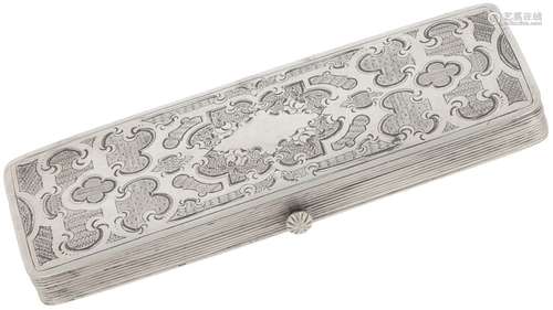 Glasses case silver.