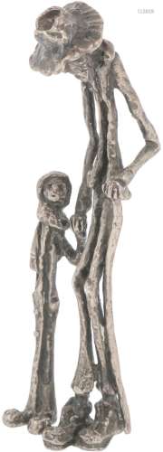 Miniature 2 stylized figures silver.
