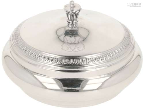 Biscuit tin silver.