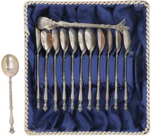 (13) Piece set of teaspoons and lump tongs silver.