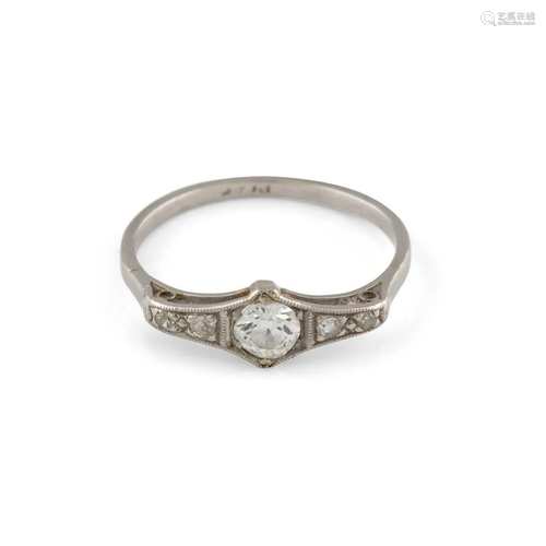 DIAMANT-RING Platin. Ringmaß ca. 53, Ges.-Gew. ca.