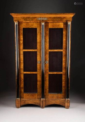 BIEDERMEIER-VITRINENSCHRANK Deutsch o. Öster…