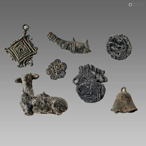 Lot of 7 English Pewter Badge ornaments c.16th cent.