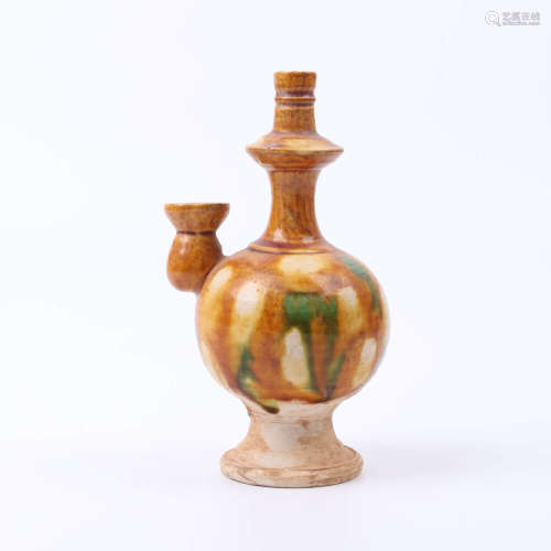 A Tang Tri-colored Porcelain Vase