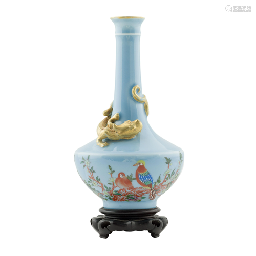 QIANLONG MOLDED DRAGON PEKING BOTTLE VASE ON STAND