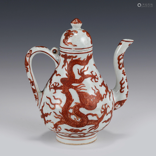 IRON RED DRAGON MOTIF PORCELAIN LIDDED EWER