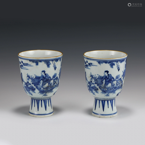 PAIR BLUE & WHITE HIGH STEM CUPS