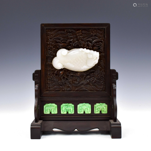 CHINESE JADE CARVED CARP TABLE SCREEN