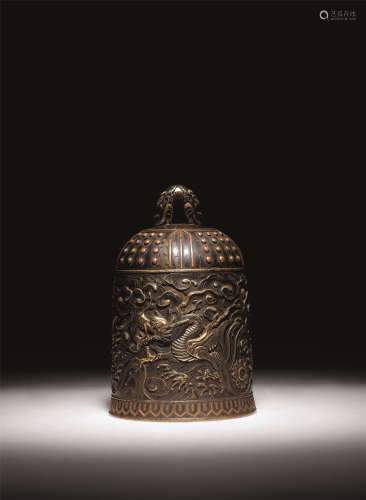 十八世紀 銅錯金龍紋鐘形藏經盒