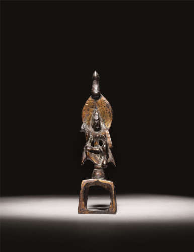 北齊 銅鎏金方座自在觀音