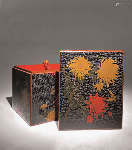 彩漆菊紋寶物箱