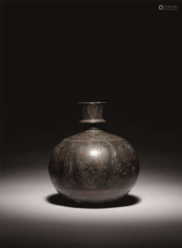 七-八世紀 銅錯銀淨瓶