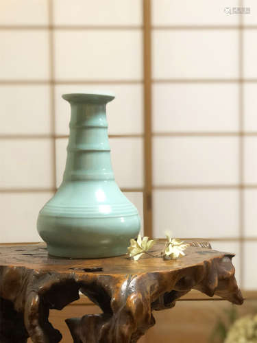 宋 龍泉青瓷筍子花瓶